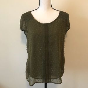 LC Lauren Conrad short sleeve top olive green